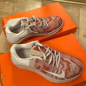 Womens Nike Metcon 6